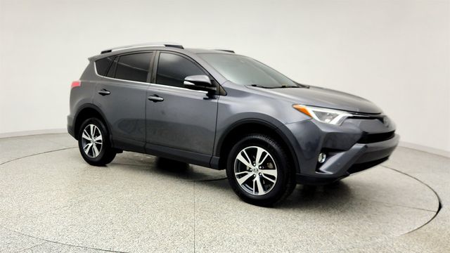 2018 Toyota RAV4 XLE FWD - 23017596 - 2