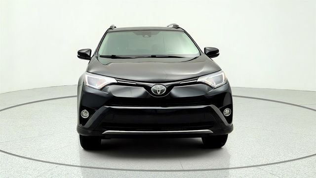 2018 Toyota RAV4 XLE w/ Plus Extra Value Pkg & Blind Spot Monitor - 23032145 - 1