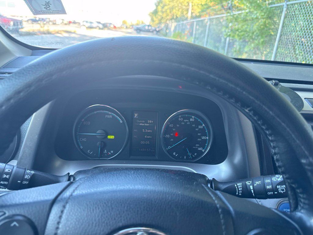 2018 Toyota RAV4 Hybrid LE AWD - 23096855 - 13
