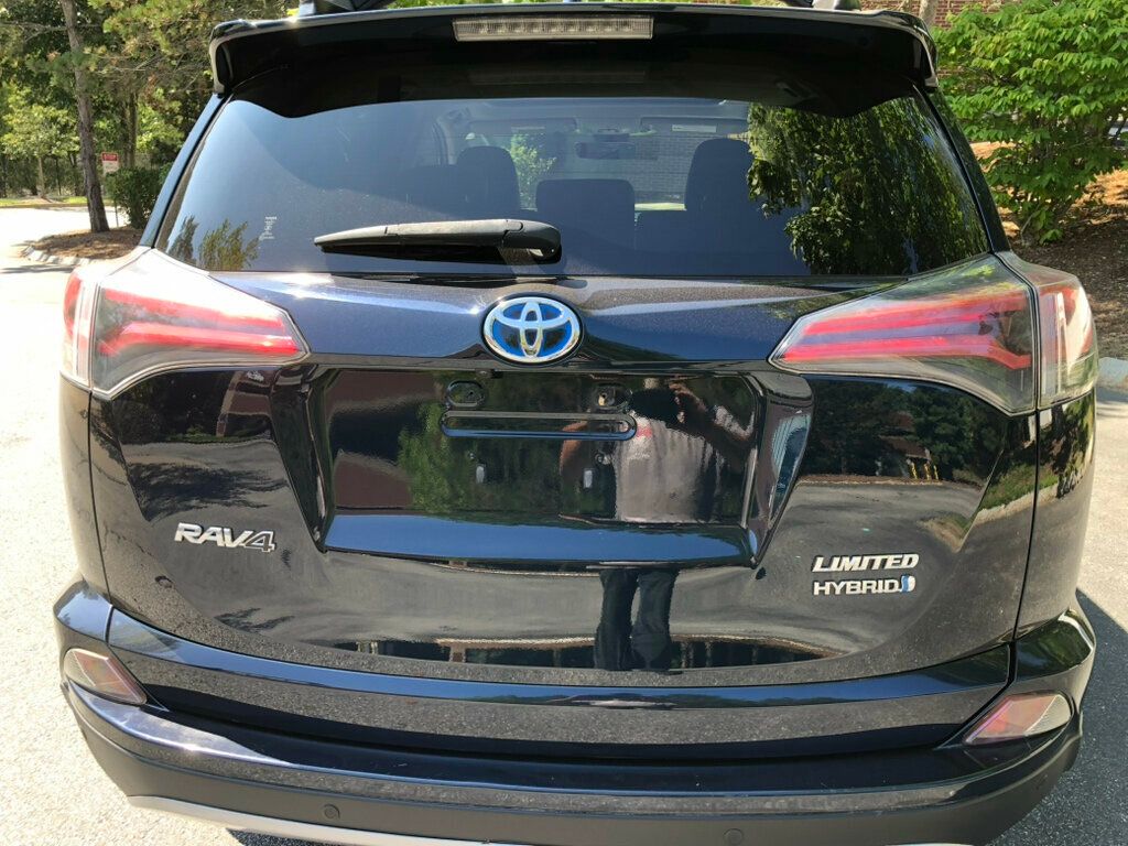 2018 Toyota RAV4 Hybrid Limited AWD - 22898519 - 3