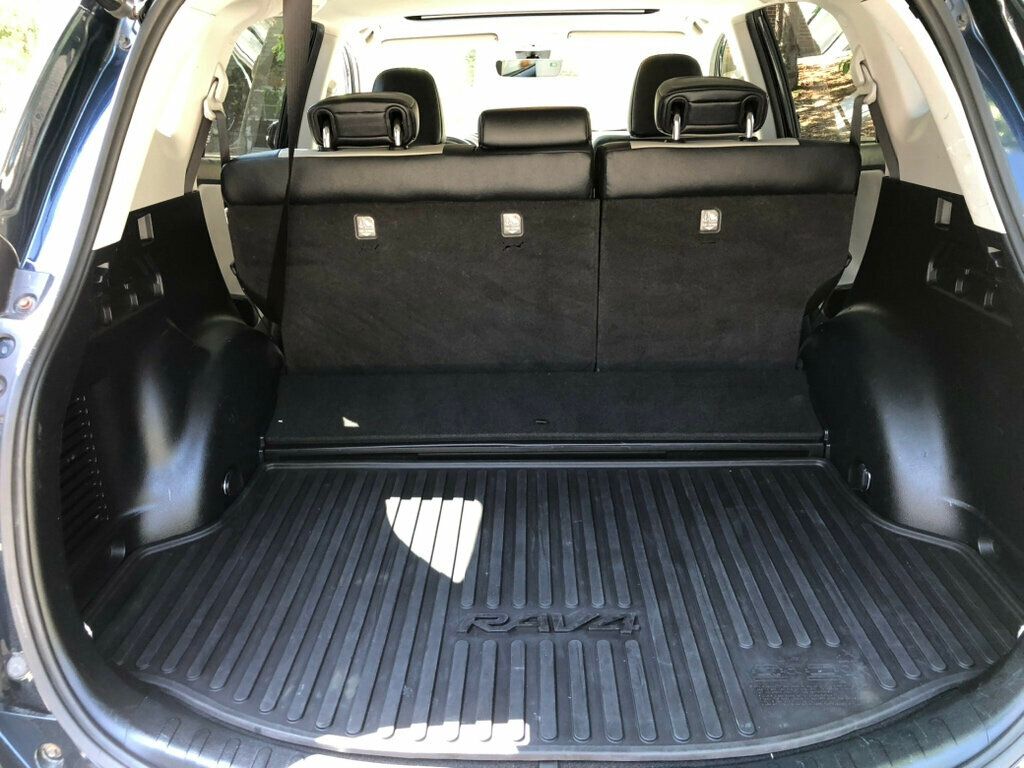 2018 Toyota RAV4 Hybrid Limited AWD - 22898519 - 4