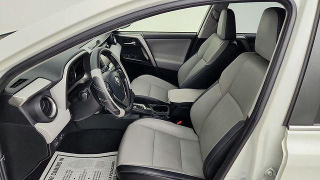 2018 Toyota RAV4 Hybrid Limited AWD - 22947864 - 20