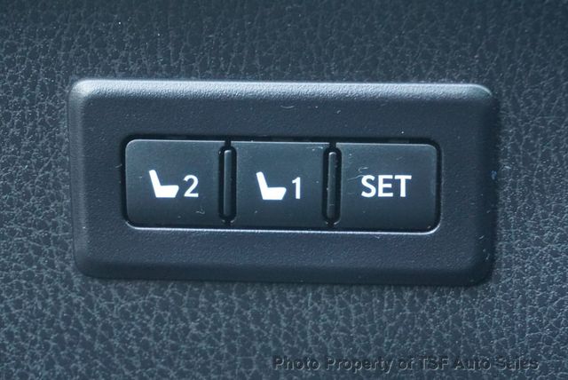 2018 Toyota RAV4 Hybrid Limited AWD NAVI REAR CAM LEATHER SUNROOF HEATED SEATS LOADED!!! - 23097660 - 26