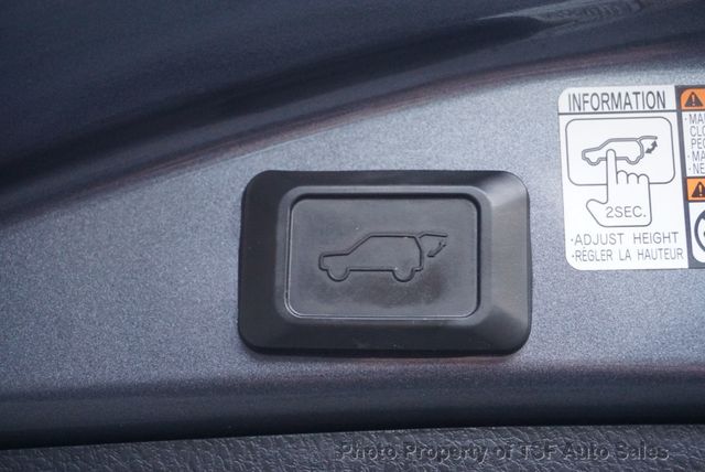 2018 Toyota RAV4 Hybrid Limited AWD NAVI REAR CAM LEATHER SUNROOF HEATED SEATS LOADED!!! - 23097660 - 28