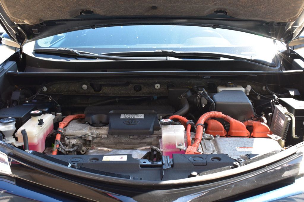 2018 Toyota RAV4 Hybrid SE AWD - 23084216 - 10