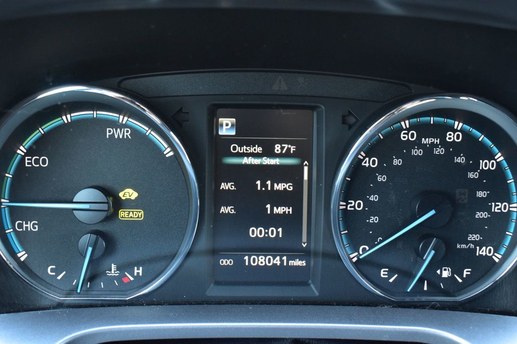 2018 Toyota RAV4 Hybrid SE AWD - 23084216 - 14
