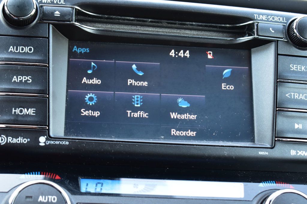 2018 Toyota RAV4 Hybrid SE AWD - 23084216 - 16