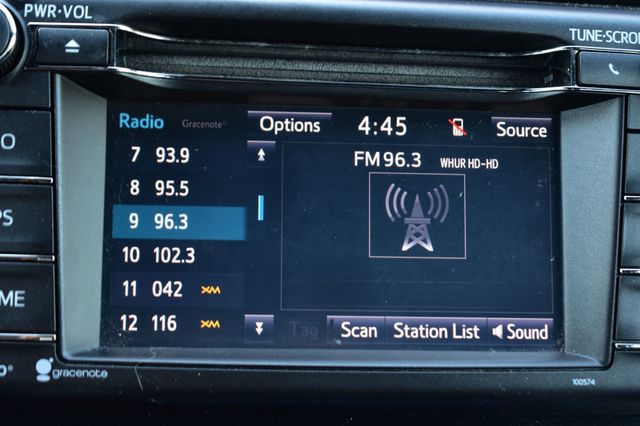 2018 Toyota RAV4 Hybrid SE AWD - 23084216 - 20