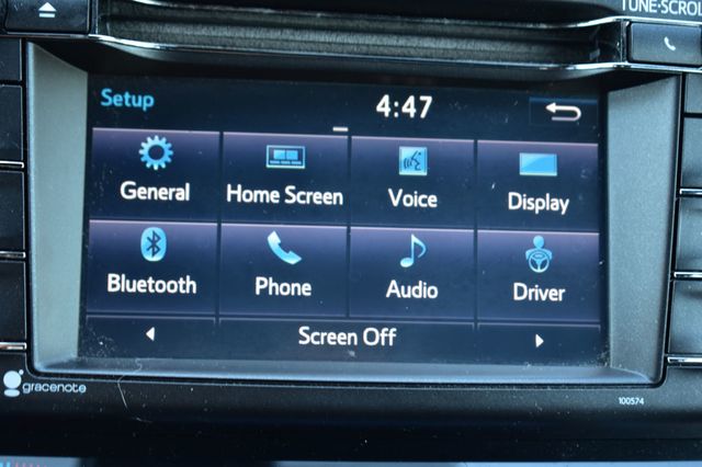 2018 Toyota RAV4 Hybrid SE AWD - 23084216 - 24