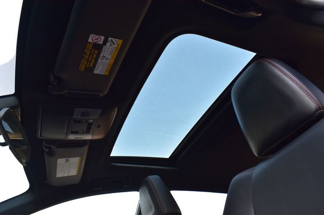 2018 Toyota RAV4 Hybrid SE AWD - 23084216 - 48