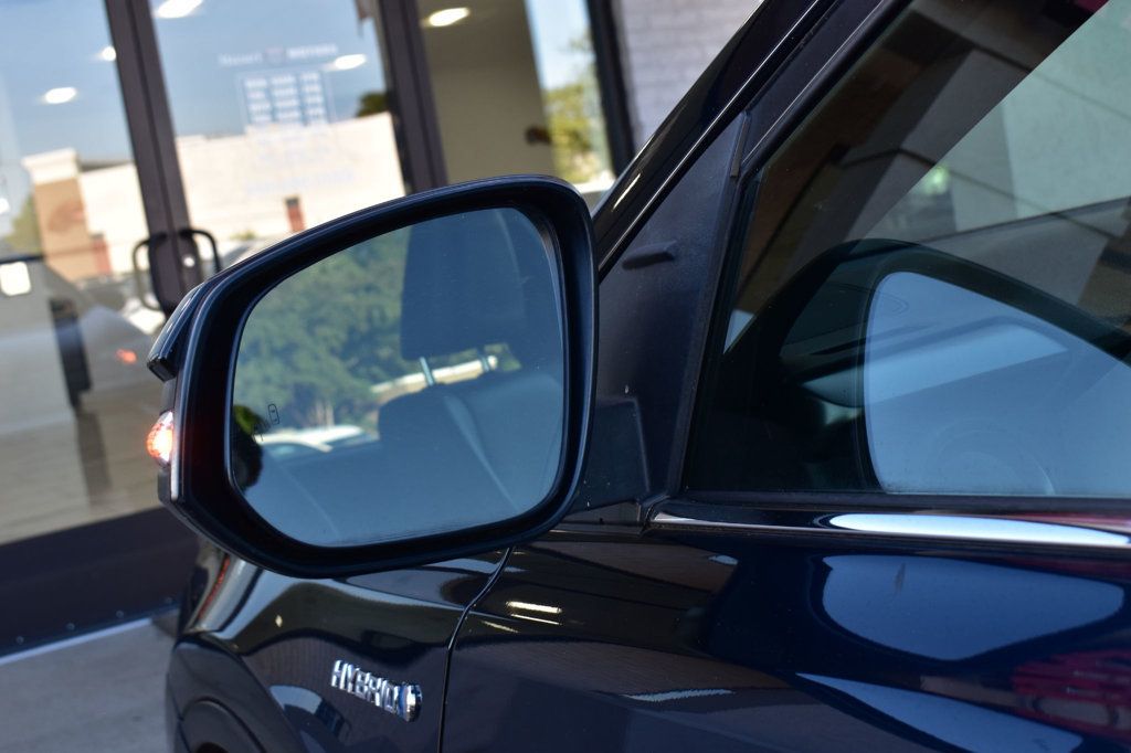 2018 Toyota RAV4 Hybrid SE AWD - 23084216 - 54