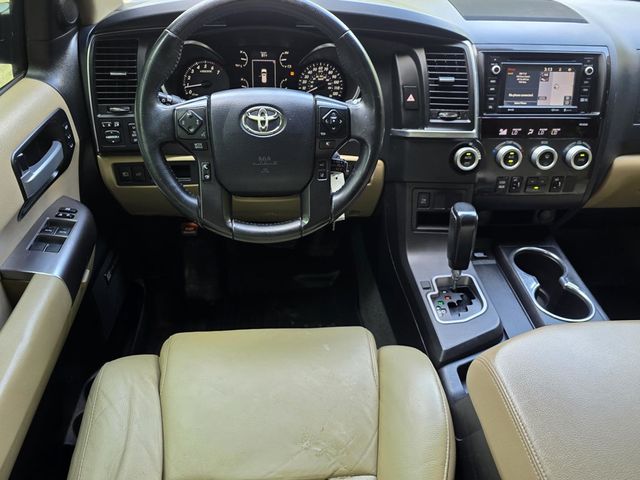 2018 Toyota Sequoia Limited RWD - 23021955 - 11
