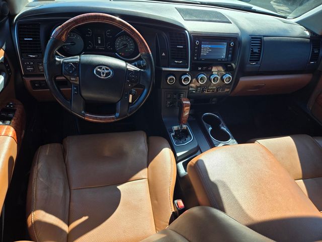 2018 Toyota Sequoia Platinum 4WD - 23034655 - 10
