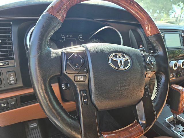 2018 Toyota Sequoia Platinum 4WD - 23034655 - 16