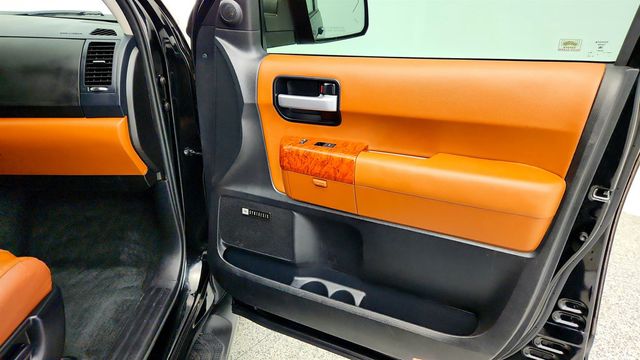 2018 Toyota Sequoia Platinum 4WD - 23025742 - 26