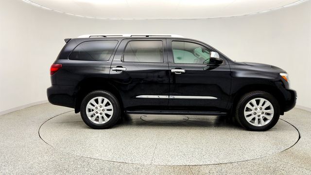 2018 Toyota Sequoia Platinum 4WD - 23025742 - 3