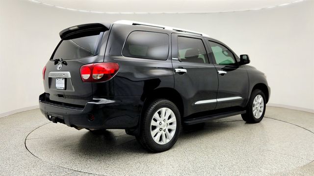 2018 Toyota Sequoia Platinum 4WD - 23025742 - 4