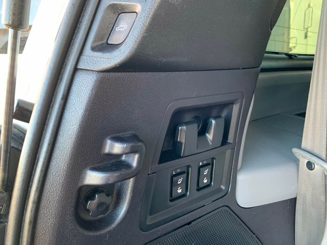 2018 Toyota Sequoia Platinum 4WD 5.7L V8 - 22965370 - 23