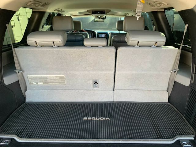 2018 Toyota Sequoia Platinum 4WD 5.7L V8 - 22965370 - 2