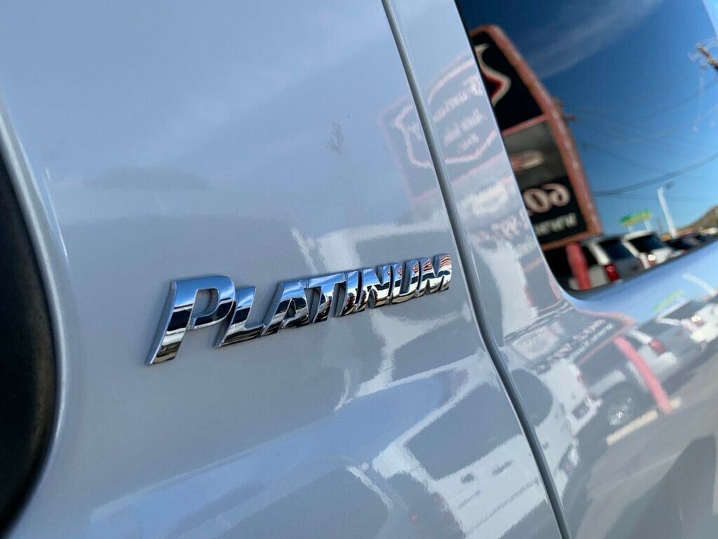 2018 Toyota Sequoia Platinum 4WD 5.7L V8 - 22965370 - 31