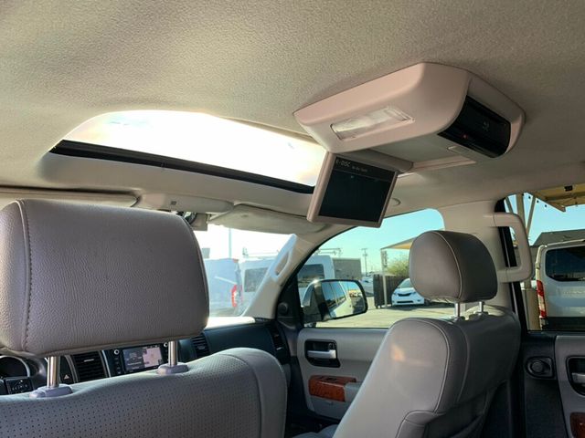 2018 Toyota Sequoia Platinum 4WD 5.7L V8 - 22965370 - 67