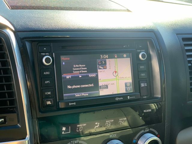 2018 Toyota Sequoia Platinum 4WD 5.7L V8 - 22965370 - 7