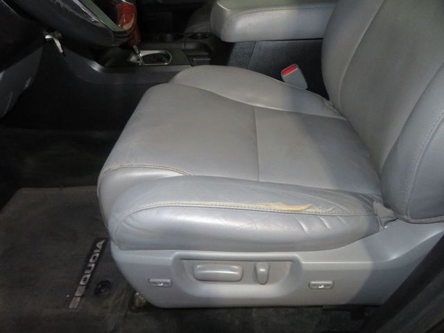 2018 Toyota Sequoia PLATINUM SEQUOIA 4X4 LEATHER 2 OWNER EXTRA CLEAN 3RD ROW SEAT  - 22888950 - 18