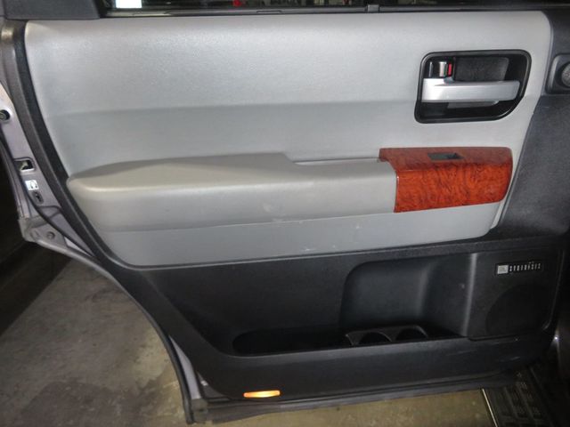 2018 Toyota Sequoia PLATINUM SEQUOIA 4X4 LEATHER 2 OWNER EXTRA CLEAN 3RD ROW SEAT  - 22888950 - 21