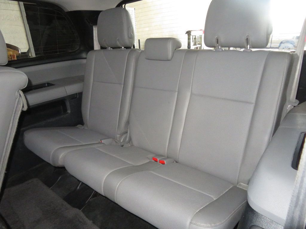 2018 Toyota Sequoia PLATINUM SEQUOIA 4X4 LEATHER 2 OWNER EXTRA CLEAN 3RD ROW SEAT  - 22888950 - 23
