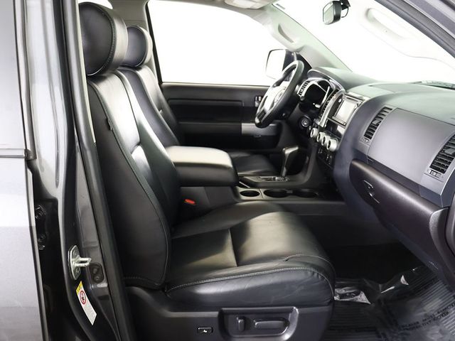 2018 Toyota Sequoia TRD Sport 4WD - 23003453 - 31