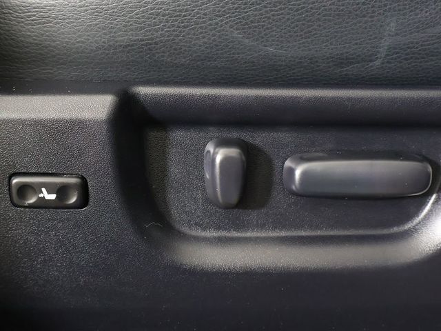 2018 Toyota Sequoia TRD Sport 4WD - 23003453 - 34