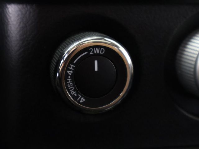 2018 Toyota Sequoia TRD Sport 4WD - 23003453 - 57