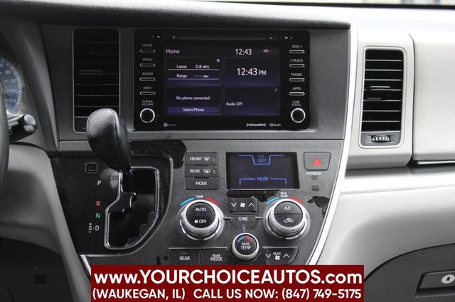 2018 Toyota Sienna LE Automatic Access Seat FWD 7-Passenger - 22912351 - 19