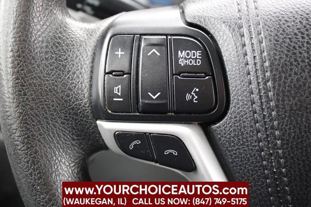 2018 Toyota Sienna LE Automatic Access Seat FWD 7-Passenger - 22912351 - 23