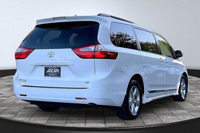 2018 Toyota Sienna