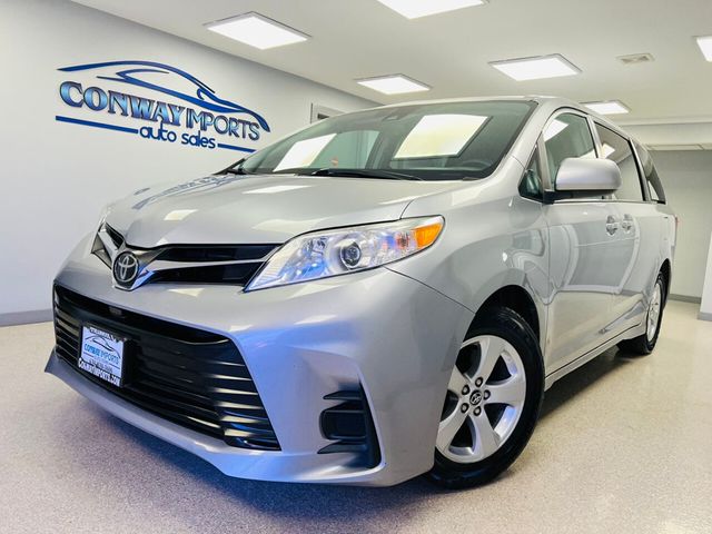 2018 toyota sienna hot sale xle 8 passenger