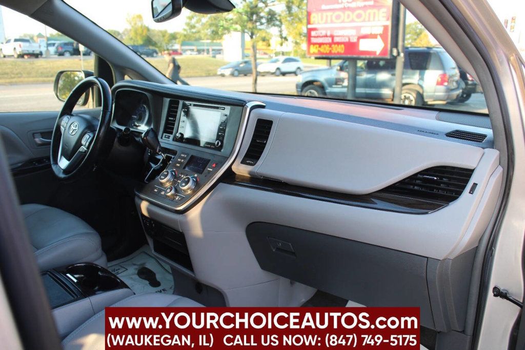 2018 Toyota Sienna Limited FWD 7-Passenger - 22916059 - 14