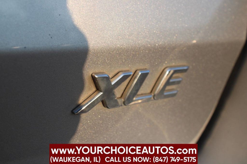 2018 Toyota Sienna Limited FWD 7-Passenger - 22916059 - 31