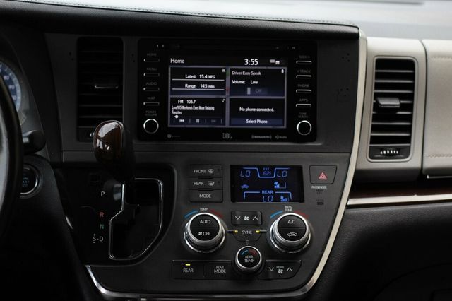 2018 Toyota Sienna ONE OWNER AWD LIMITED W/ NAVIGATION, LEATHER, MOONROOF - 23042602 - 13