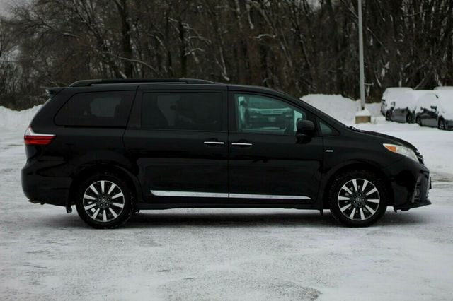 2018 Toyota Sienna ONE OWNER AWD XLE PREMIUM - 22947053 - 1