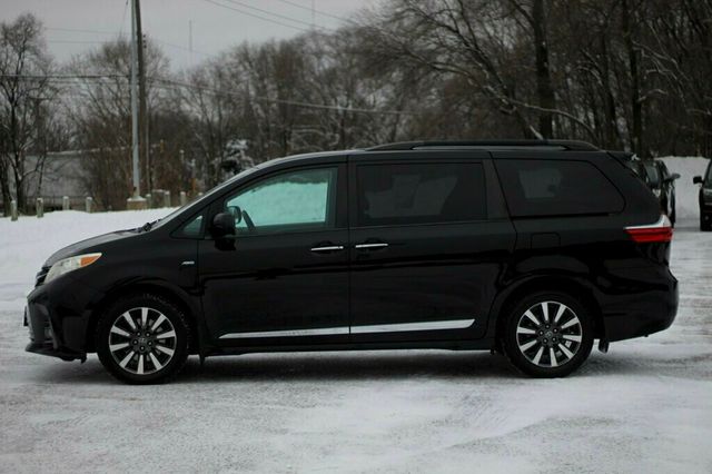 2018 Toyota Sienna ONE OWNER AWD XLE PREMIUM - 22947053 - 19