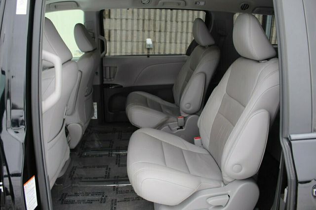 2018 Toyota Sienna ONE OWNER AWD XLE PREMIUM - 22947053 - 27