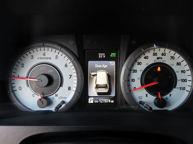 2018 Toyota Sienna SE FWD 8-Passenger - 23006227 - 46