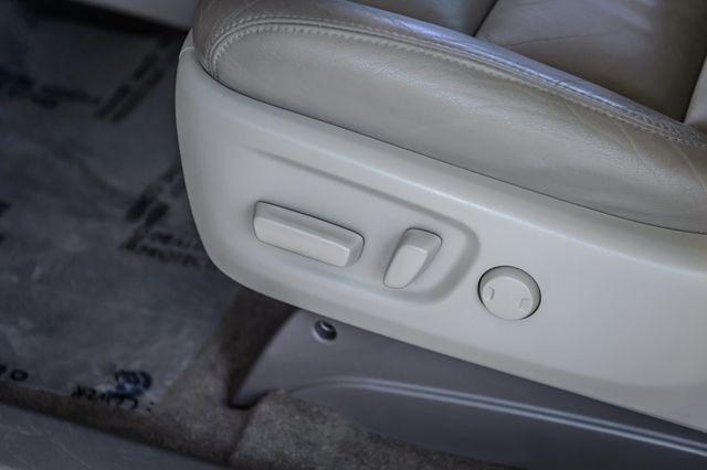 2018 Toyota Sienna SIENNA XLE PREMIUM - LEATHER - NAV - THIRD ROW - GORGEOUS - 22982877 - 40