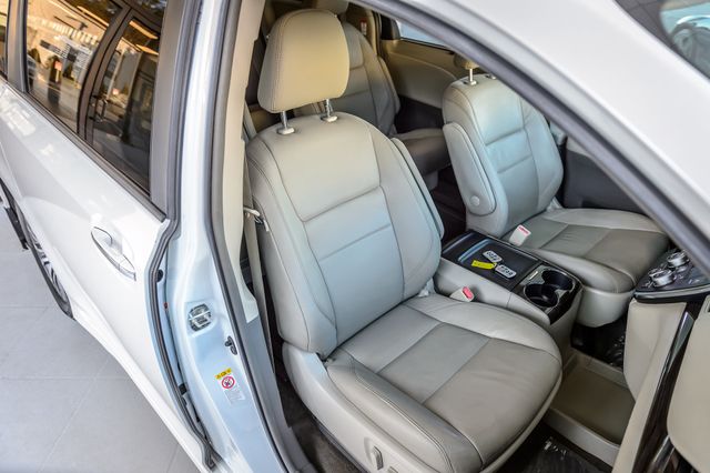 2018 Toyota Sienna SIENNA XLE PREMIUM - LEATHER - NAV - THIRD ROW - GORGEOUS - 22982877 - 46