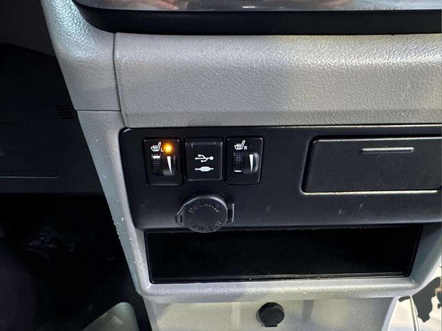 2018 Toyota Sienna XLE Automatic Access Seat FWD 7-Passenger - 22940471 - 17