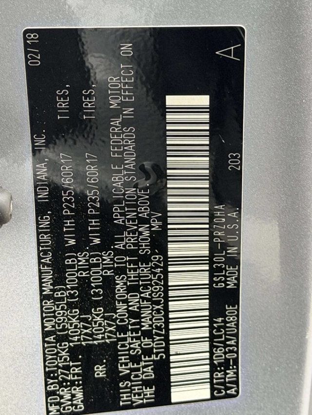 2018 Toyota Sienna XLE Automatic Access Seat FWD 7-Passenger - 22958086 - 11