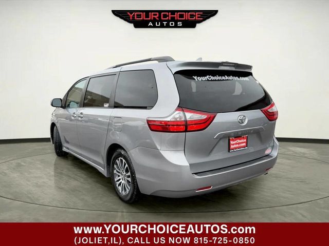2018 Toyota Sienna XLE Automatic Access Seat FWD 7-Passenger - 22958086 - 2