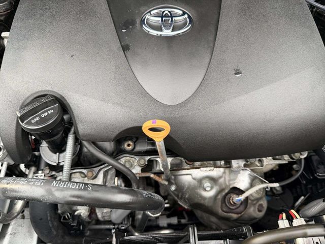 2018 Toyota Sienna XLE Automatic Access Seat FWD 7-Passenger - 22958086 - 39