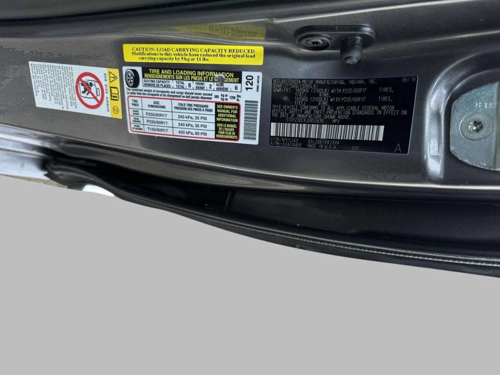 2018 Toyota Sienna XLE Automatic Access Seat FWD 7-Passenger - 22960696 - 27